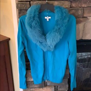 Cache blue sweater with blue faux fur